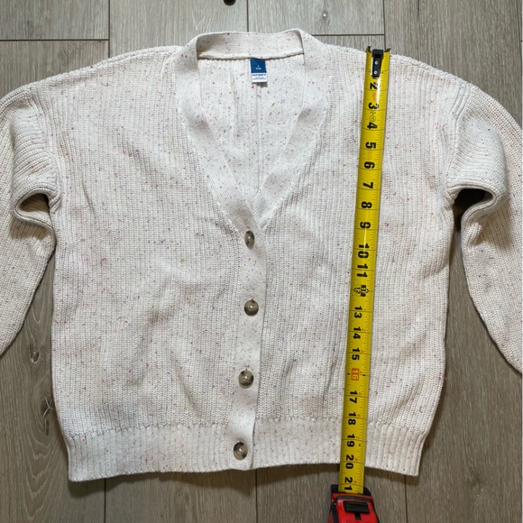 Old Navy Girls' Cream Confetti Knit Warm Stylish Cozy Layering Cardigan L  (10) - Picture 7 of 8